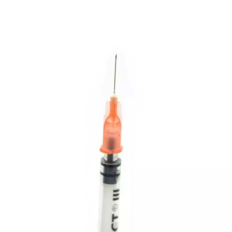 Strzykawka insulinowa 1ml U-100 z nakładaną igłą 0,33x12mm Strzykawka insulinowa 1ml U-100 z nakładaną igłą 0,33x12mm